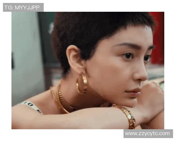 女足球明星寸头造型大揭秘展现运动魅力与个性风采